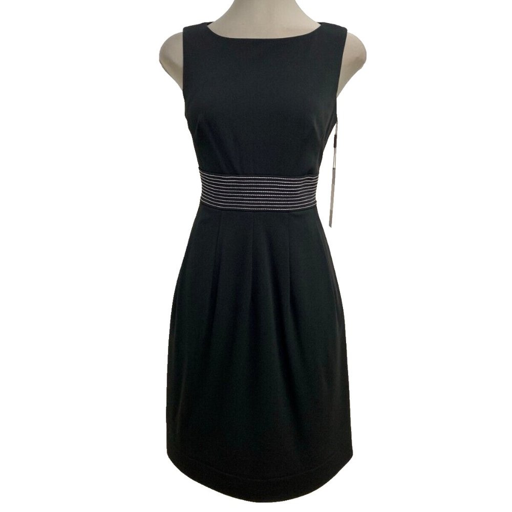 Calvin Klein Elegant Women's Fit & Flare Dress Black size 6 NWT